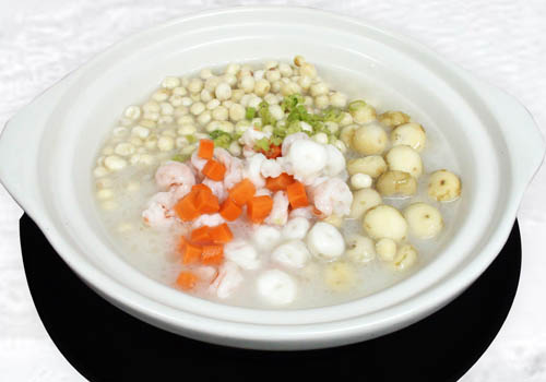 ����������